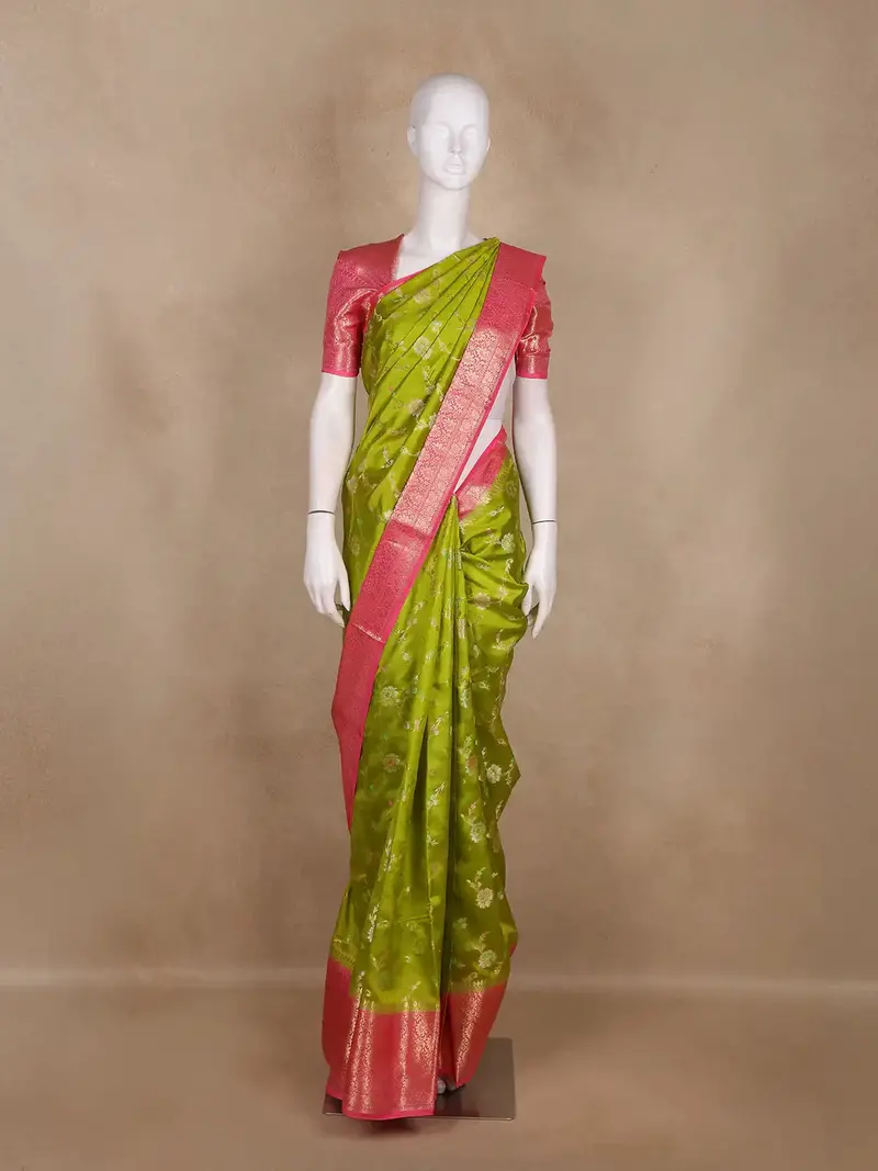 Green Flower Design Pure Banarasi Silk Saree 1