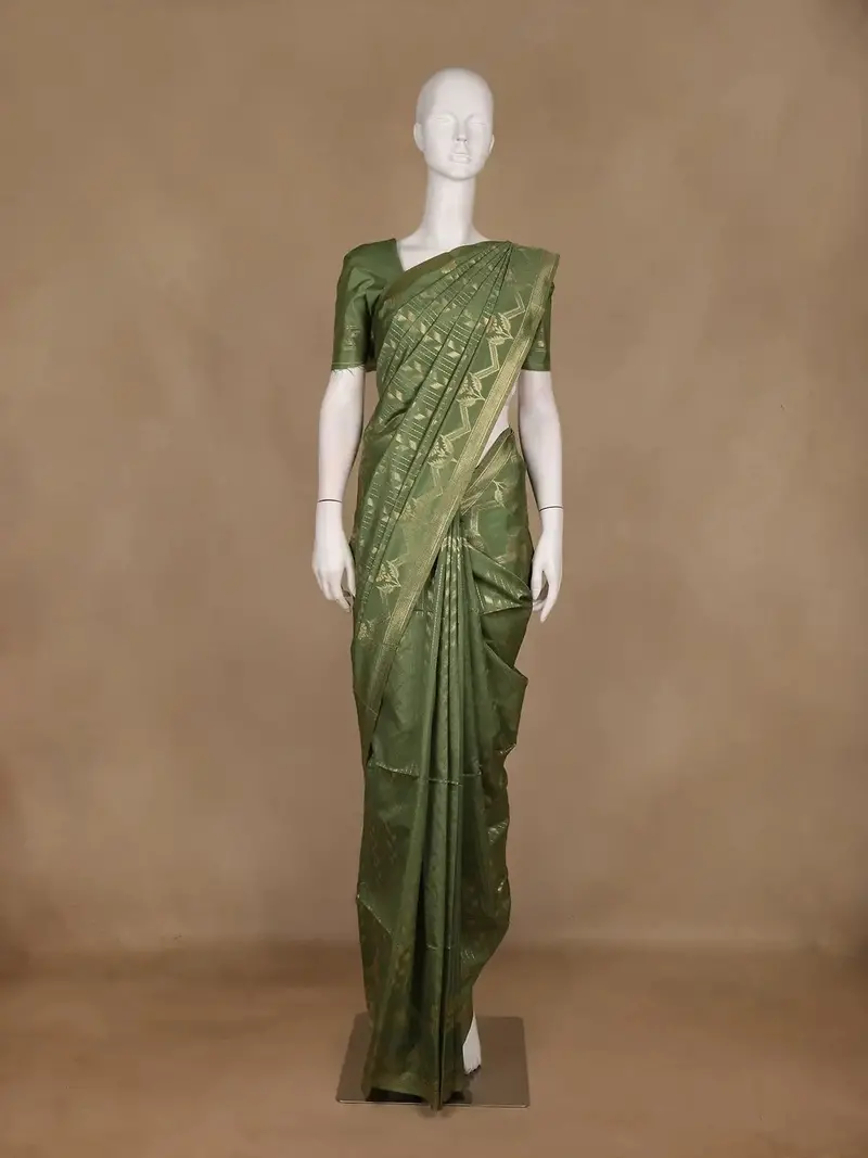 Green Geometric Floral Design Semi Tussar Silk Saree 1