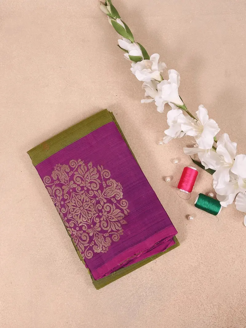 Green Pure Kanchipuram Bridal Silk Saree With Floral Design On The Body With Zari Border 1