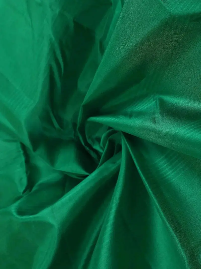 Green Pure Kanchipuram Bridal Silk Saree With Stripes Design On Body With Zari Border 2