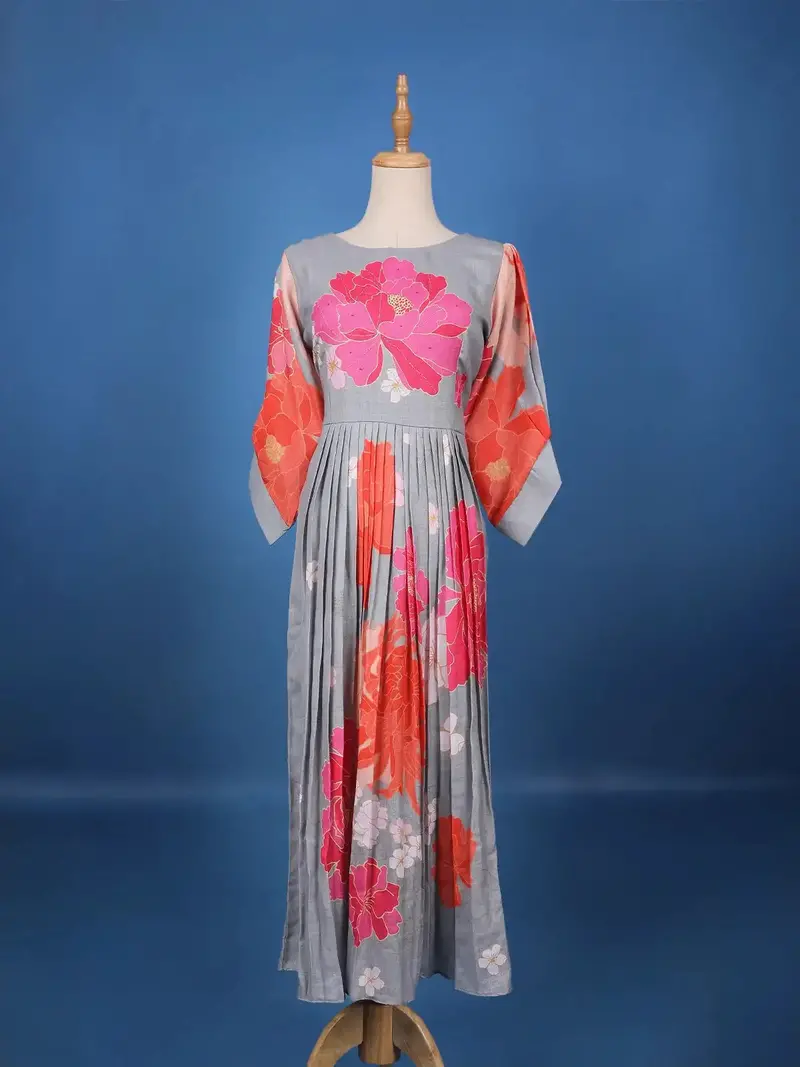 Grey Floral Designed Cotton Kurti 1