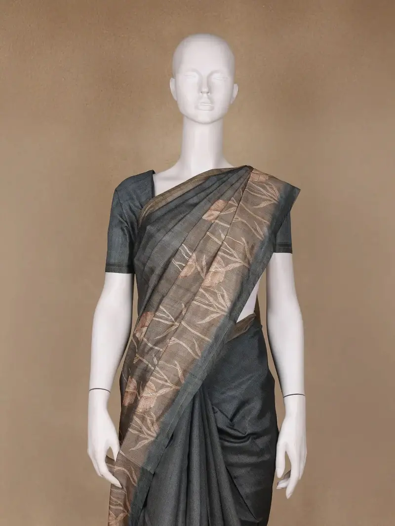 Grey Floral Designed Semi Tussar Saree 2