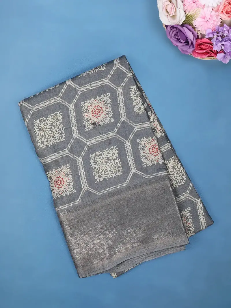 Grey Floral Hexagonal Printed Cotton Saree 1