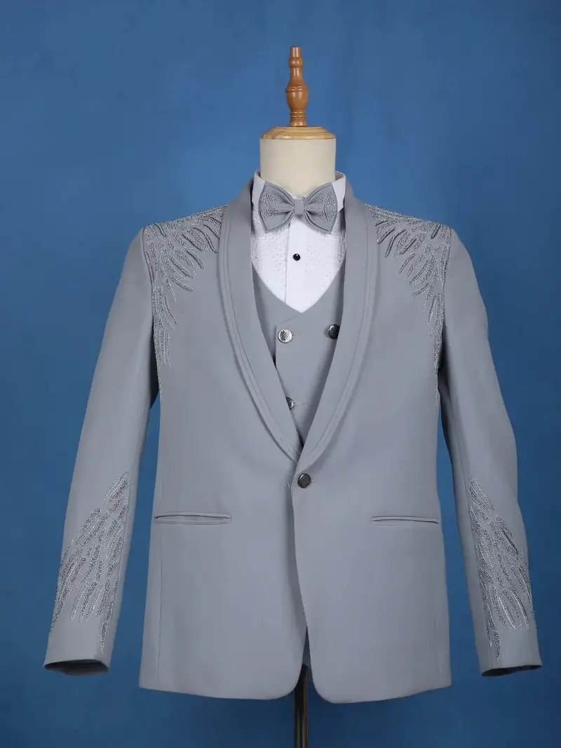 Grey Plain Men's Suit For Formal Wear 1