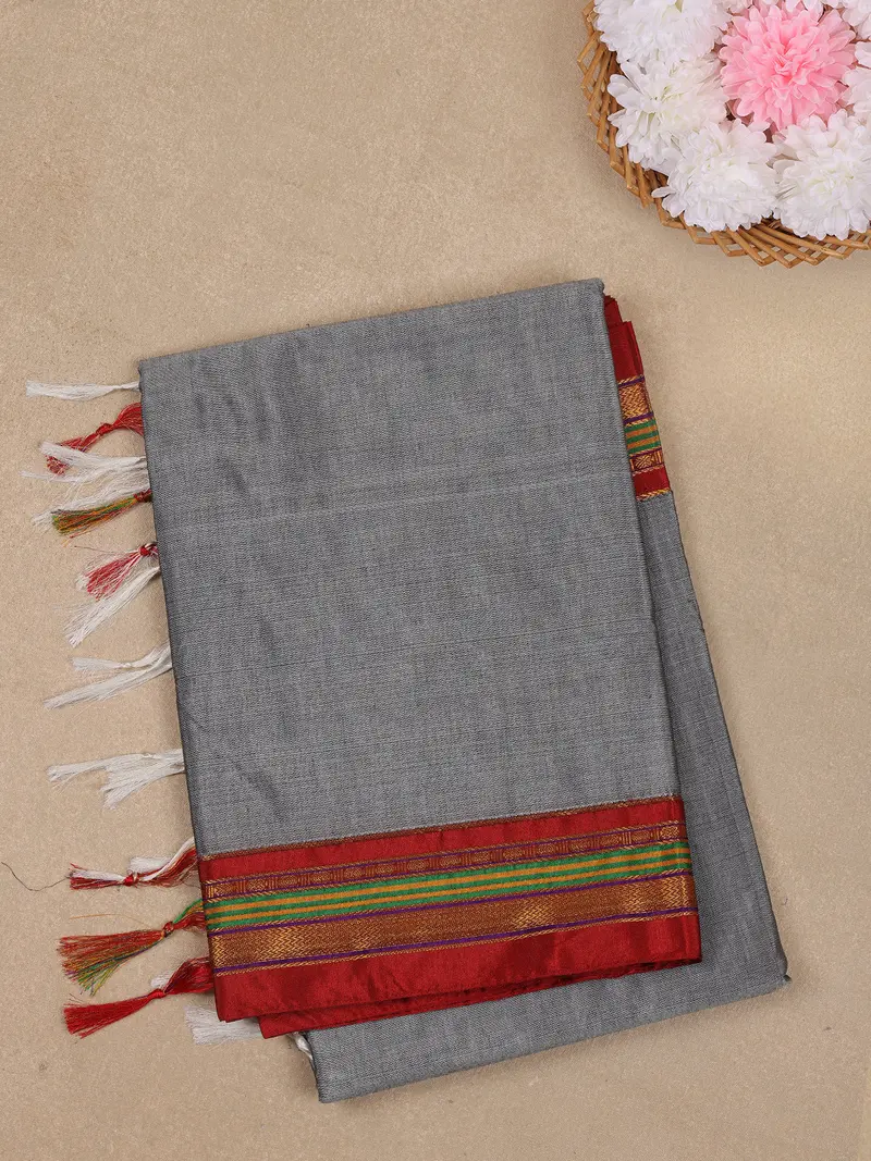Grey Solid Design Semi Silk Cotton Saree With Contrast Border 1
