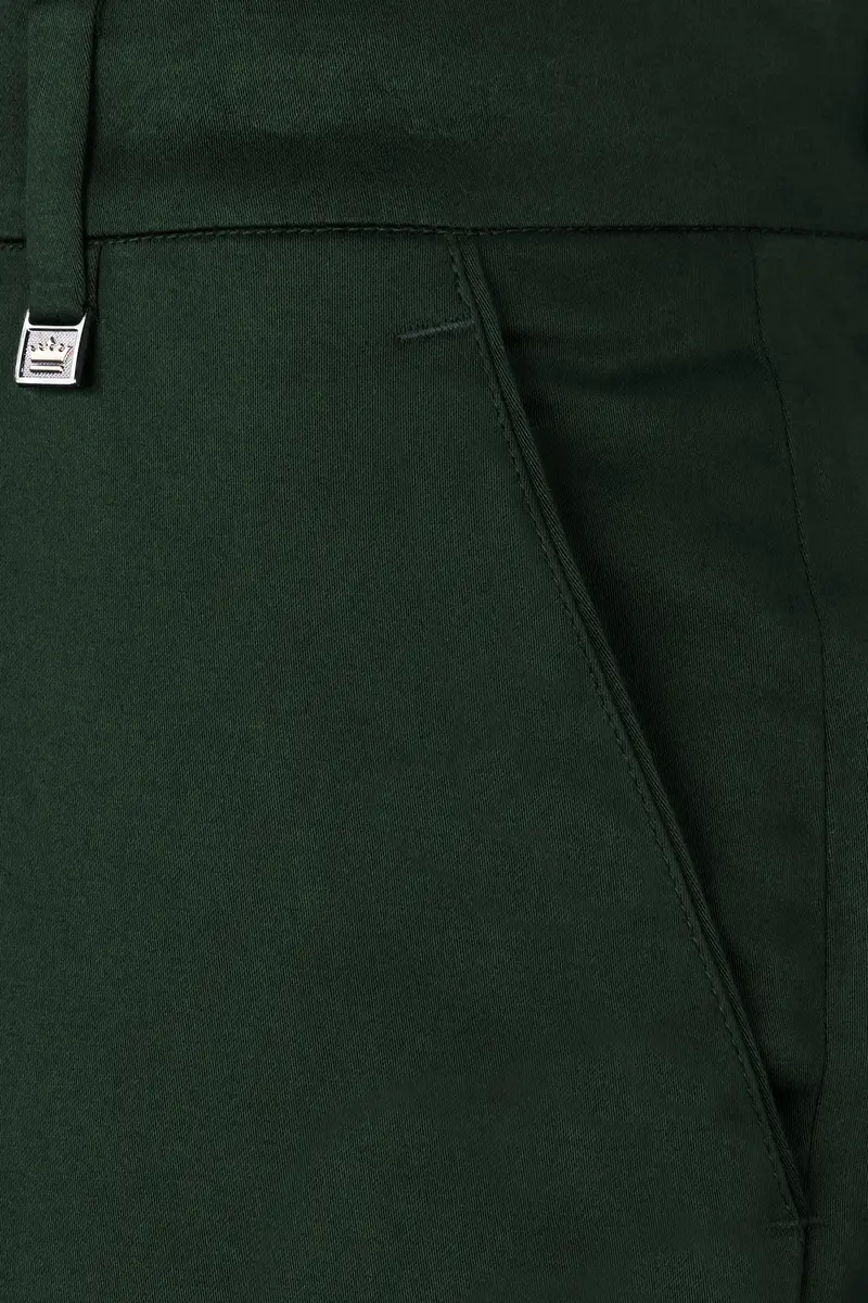 Heavy Metal Green Premium Cotton Stretchable Traveler Suit 16