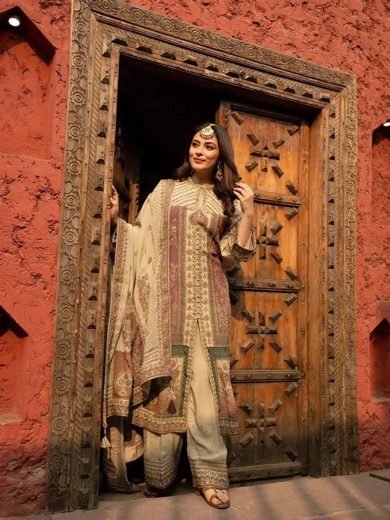 Ivory Floral Embroidered Crepe Palazzo Salwar Suit 4