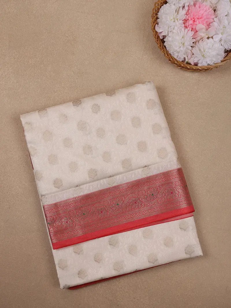 Ivory Floral Woven Banarasi Silk Saree 1