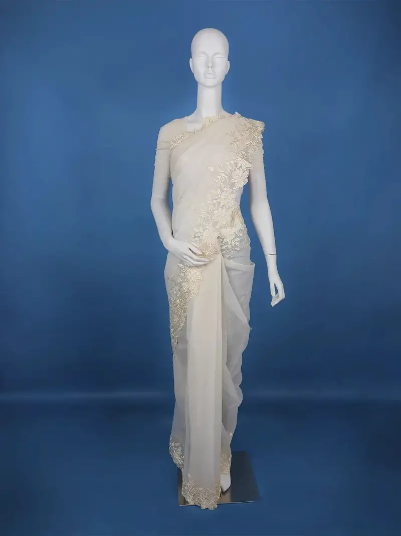Ivory Solid Design Tissue Saree With Scalloped Floral Embroidered Border 1