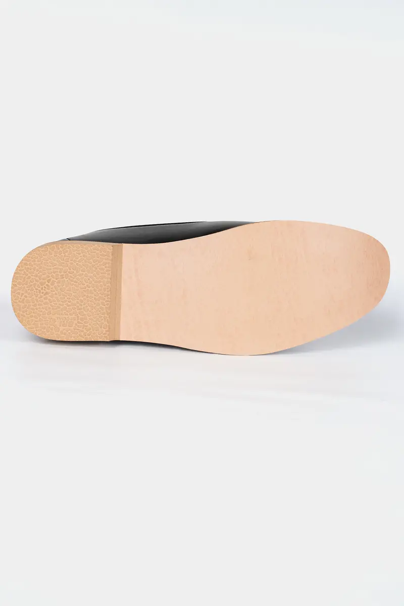 Jade Black Vegan Leather Hand Stitched Jutis 6