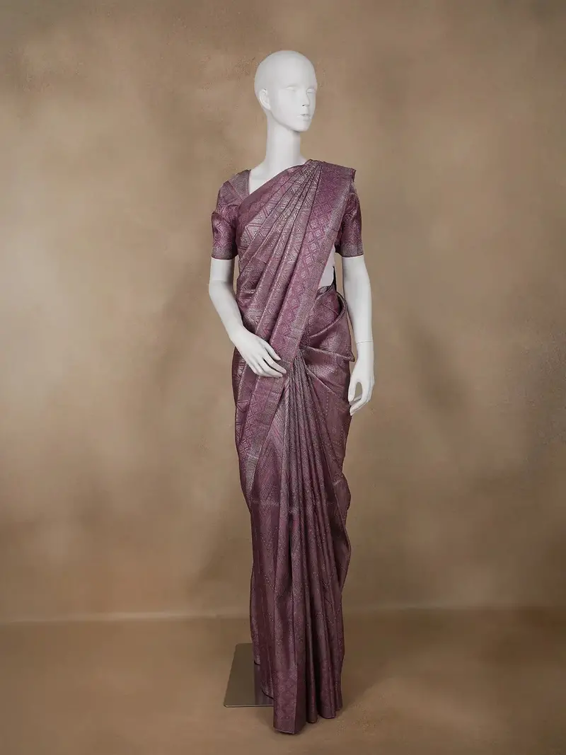 Lavender Diamond Woven Pure Kanchipuram Silk Saree 1
