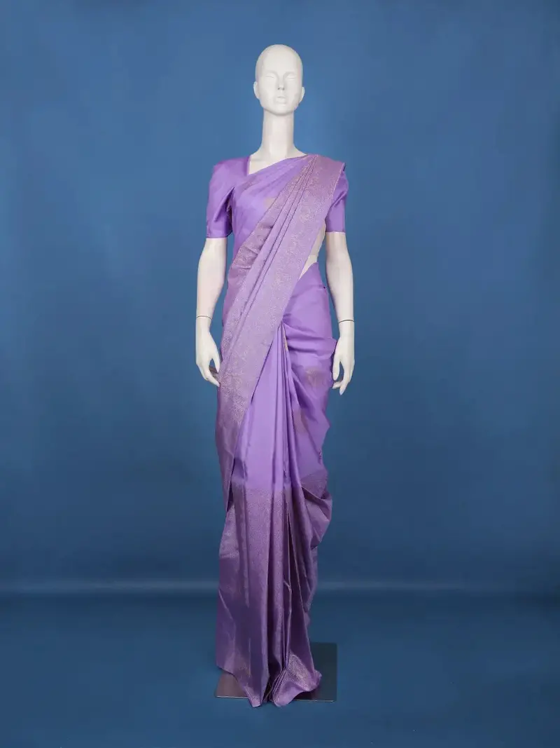 Lavender Floral Woven Pure Kanchipuram Silk Saree 1