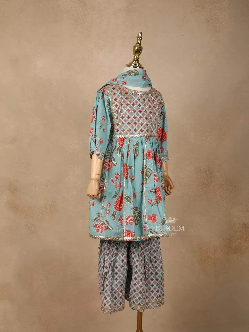 Light Blue Georgette Sharara Suit With Floral Print, Paired With Dupatta 2