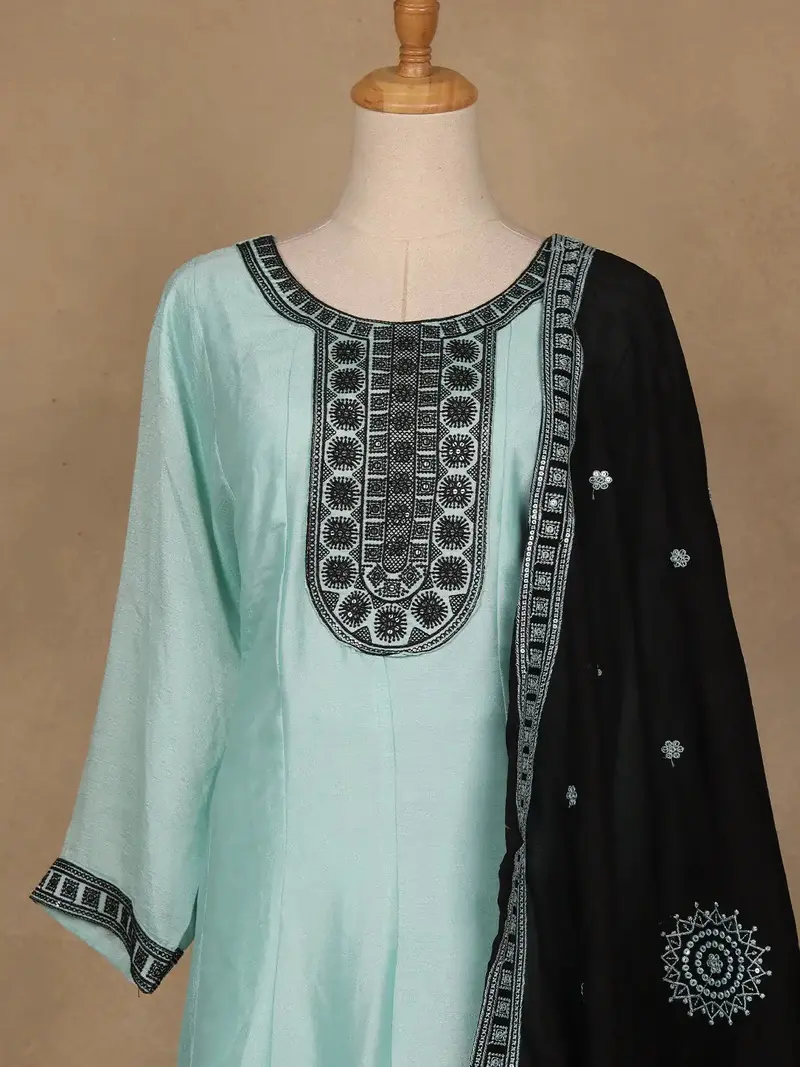 Light Blue Solid Design Silk Blend Salwar Suit With Dupatta 2