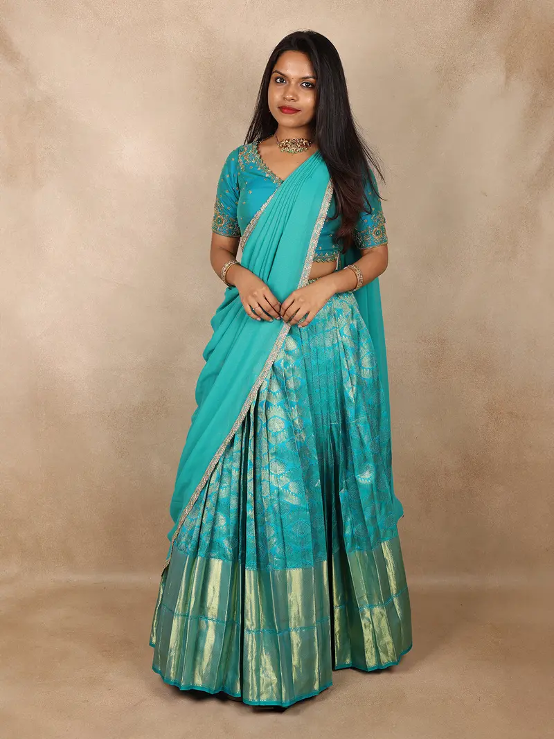 Light Blue Zari Woven Design Pure Kanchipuram Silk Bridal Wear Dhavani With Embroidery Work Blouse 1