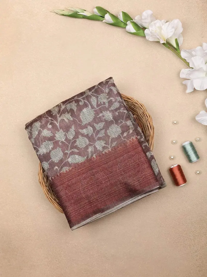 Light Brown Chanderi Silk Saree With Vine Leaf Design On The Body With Contrast Border 1