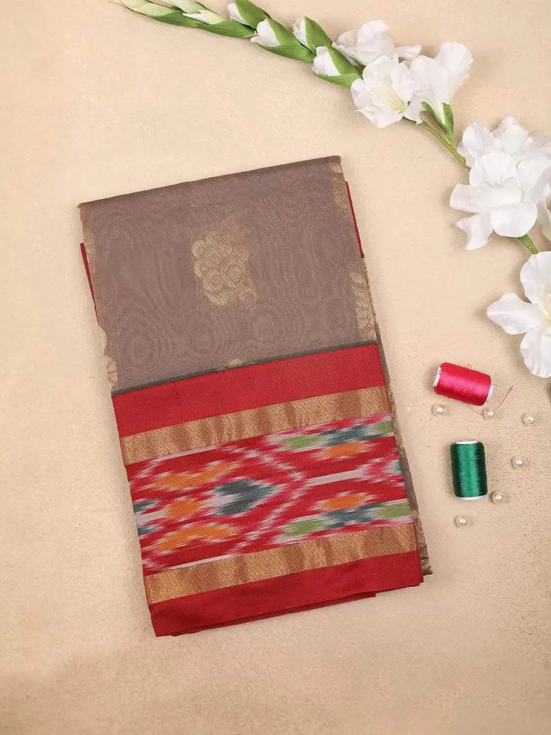 Light Brown Silk Cotton Saree With Zari Butta On The Body And Contrast Border 1