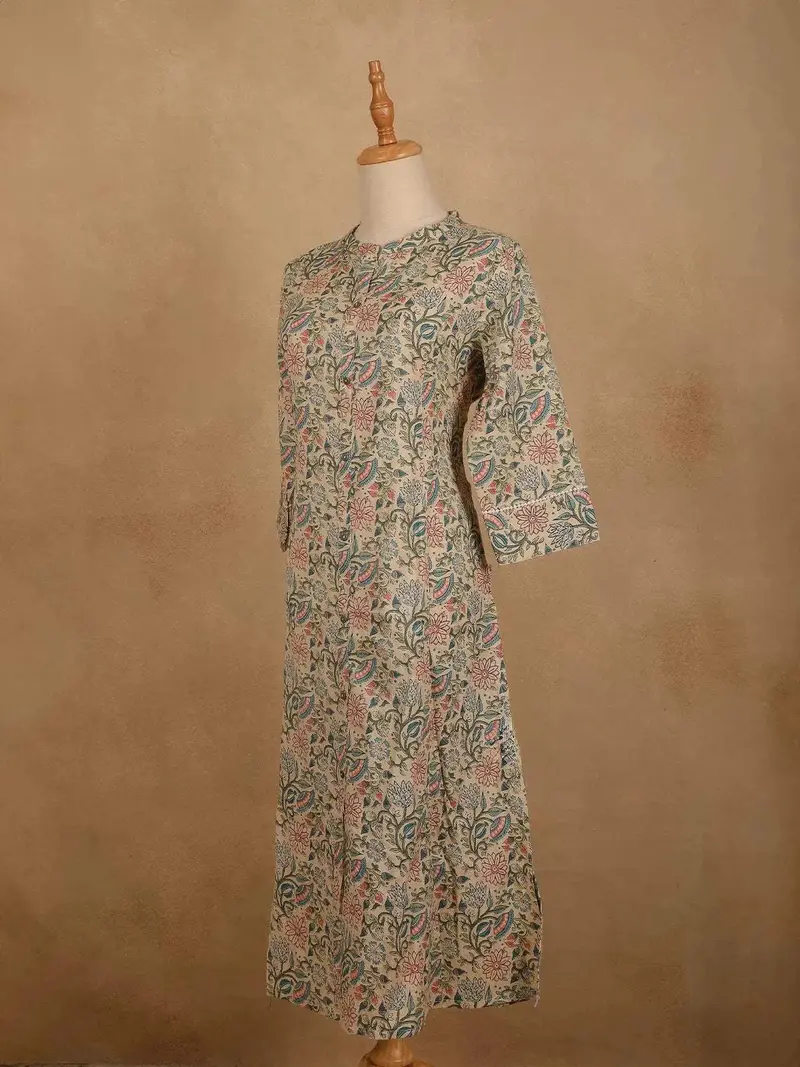 Light Green Cotton Kurti Top Adorned With Sequince Of Floral Design Prints, Without Dupatta 3