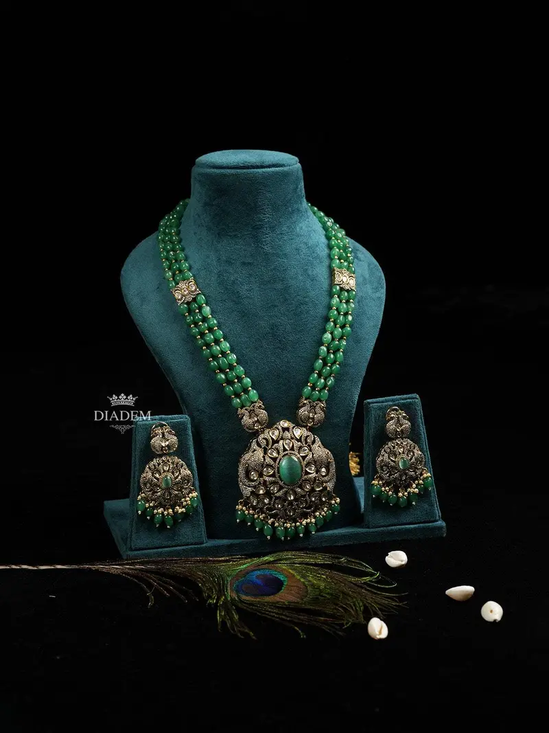 Light Green Emerald Majesty Necklace And Earrings Set 1