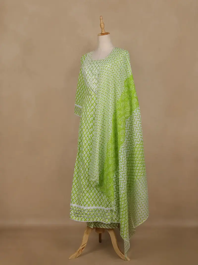 Light Green Floral Design Cotton Salwar Suit With Dupatta 3