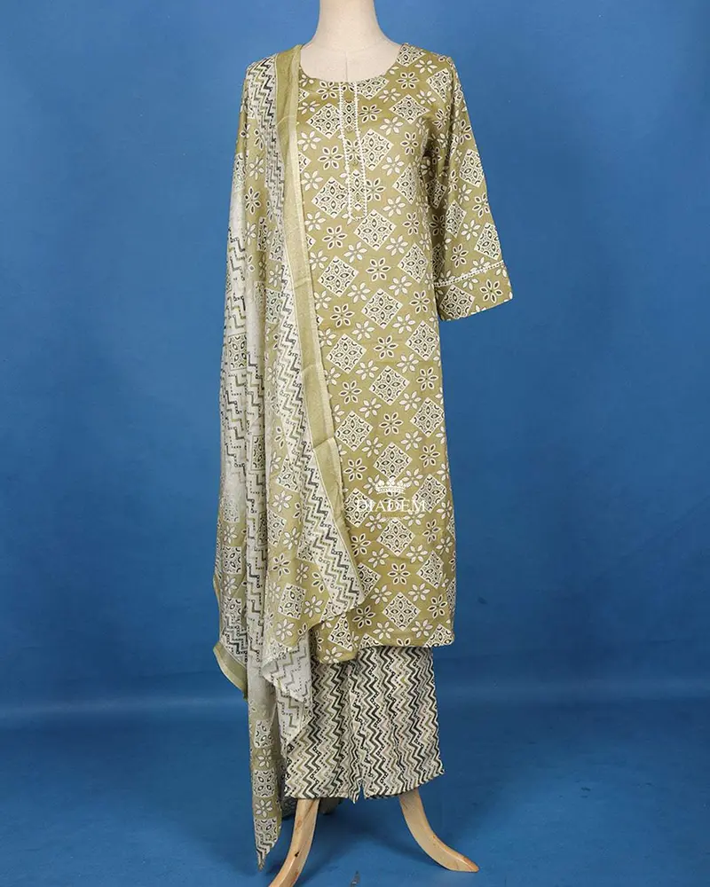 Light Green Floral Print Design Salwar Suit 1