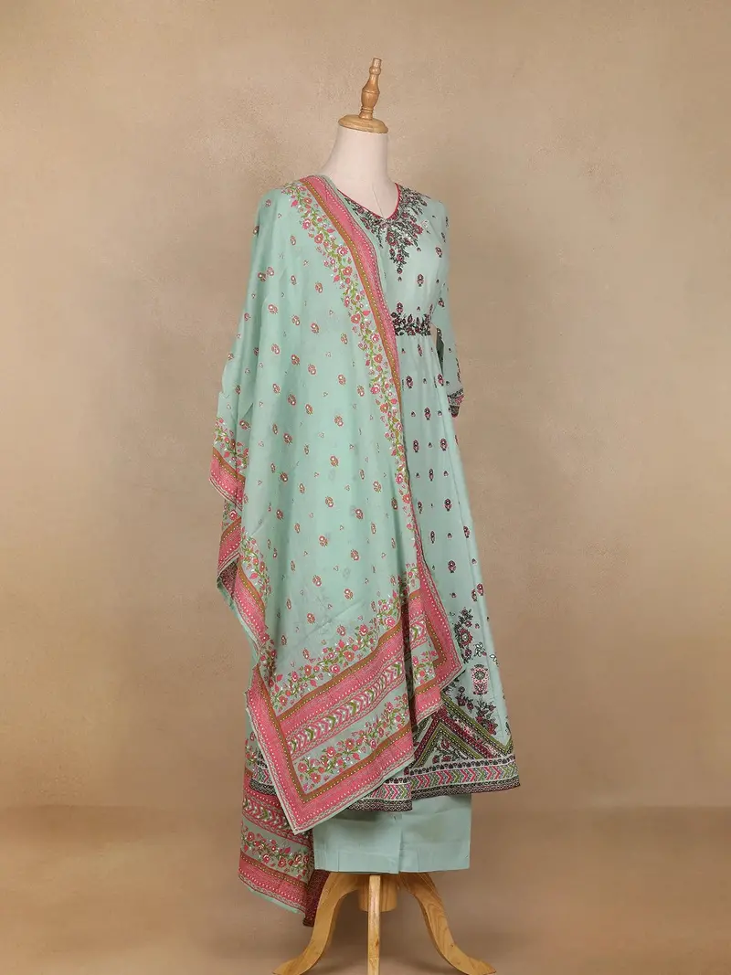 Light Green Floral Print Design Salwar Suit 4
