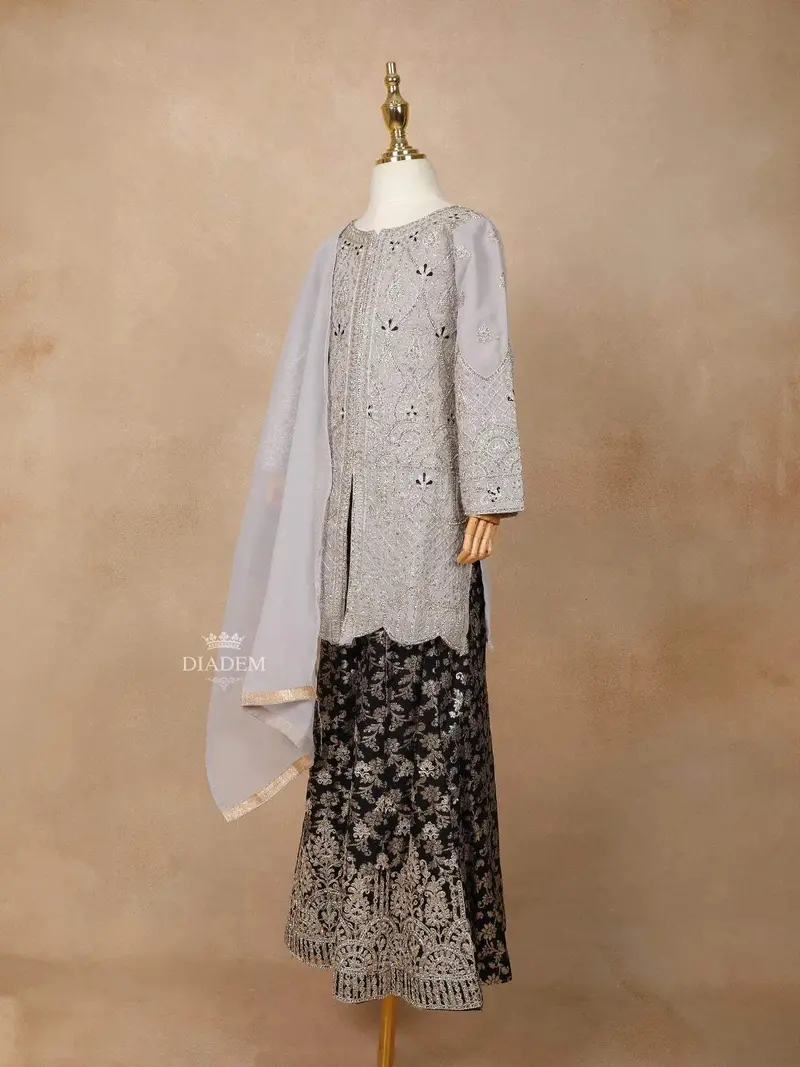Light Grey Georgette Palazzo Suit Embellished With Stones And Threadwork, Paired With Dupatta 3
