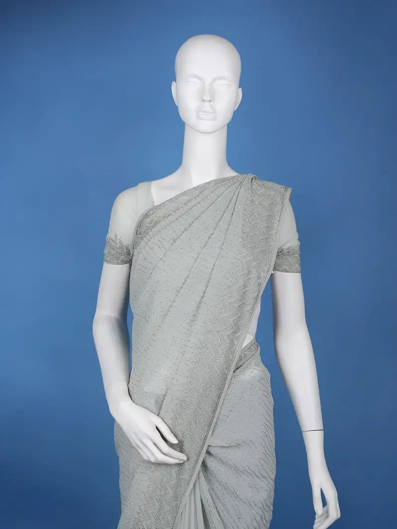 Light Grey Zigzag Sequin Embllishment Tussar Silk Saree 2