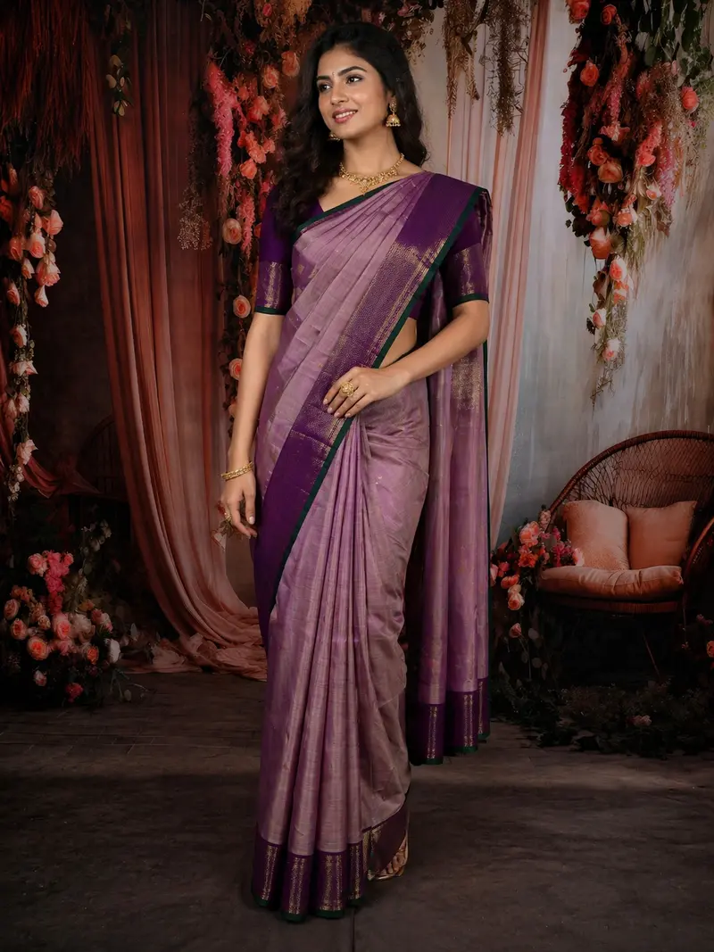 Light Lavender Butta Zari Woven Design Pure Kanchipuram Silk Saree With Contrast Zari Border 1