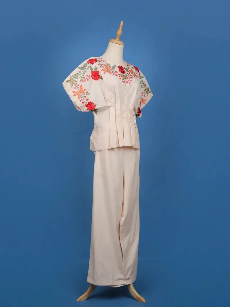 Light Peach Floral Designed Net Salwar Suit 5