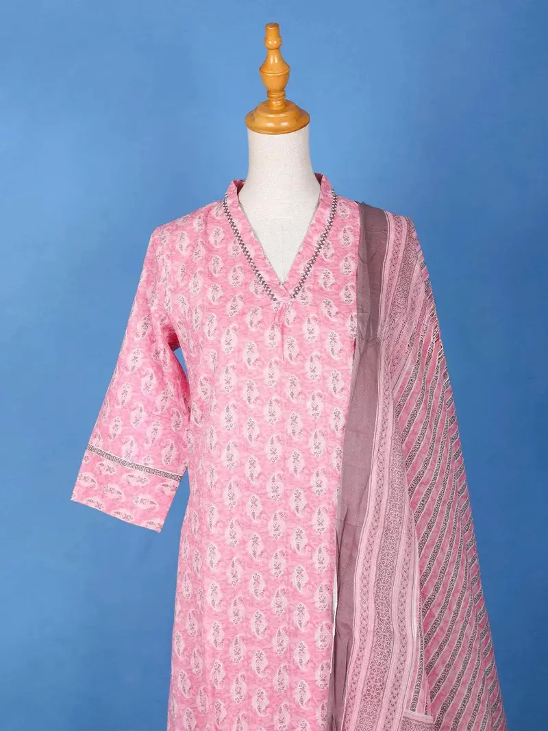 Light Pink Cotton Floral Printed Salwar Suit 2