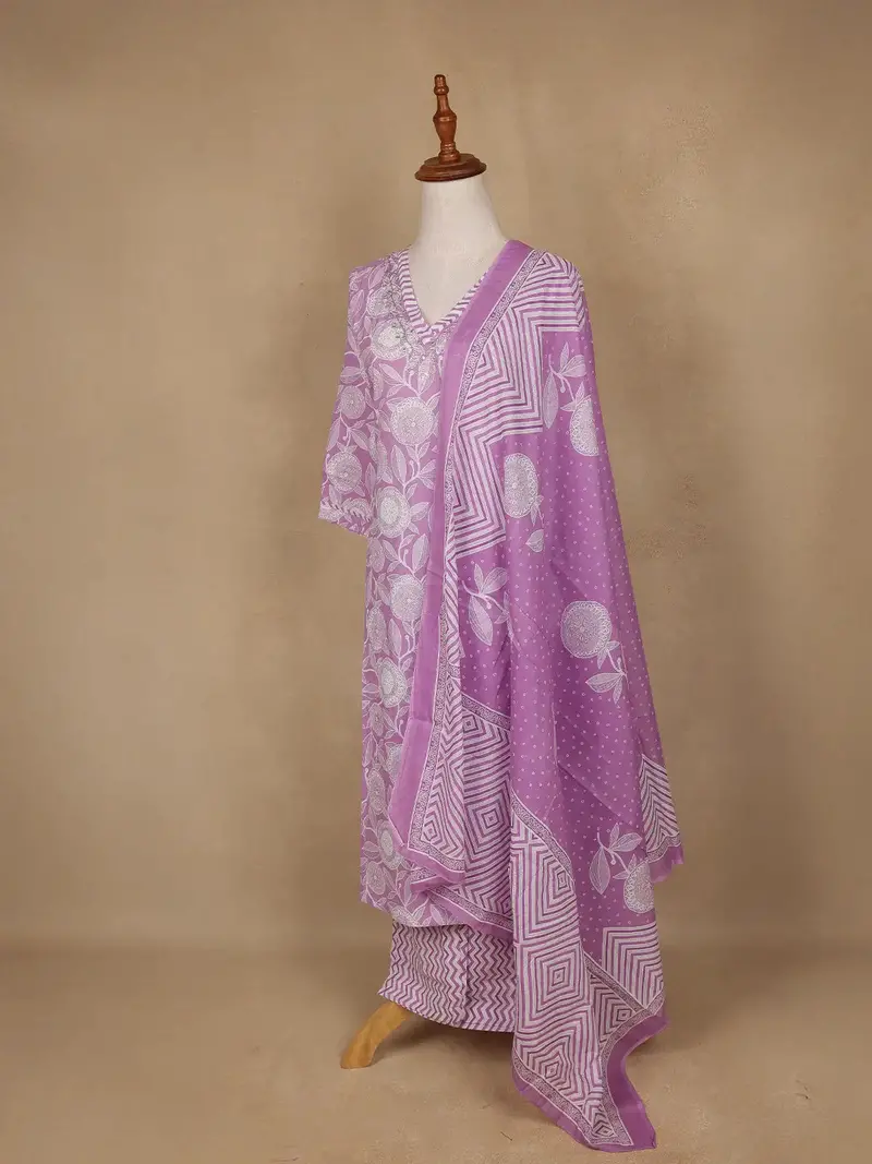 Light Purple Floral Design Printed Cotton Salwar Suit 4