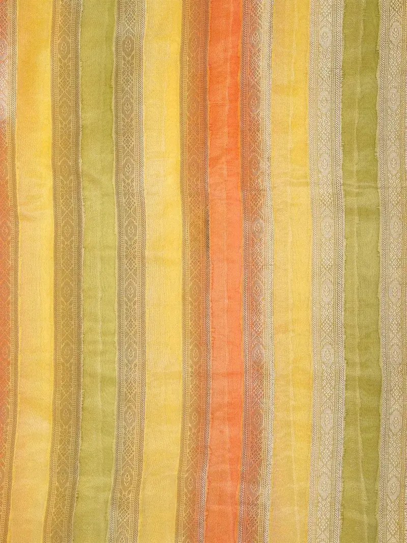 Light Yellow Semi Banarasi Saree With Stirpes Floral Design On The Body With Design Border 2