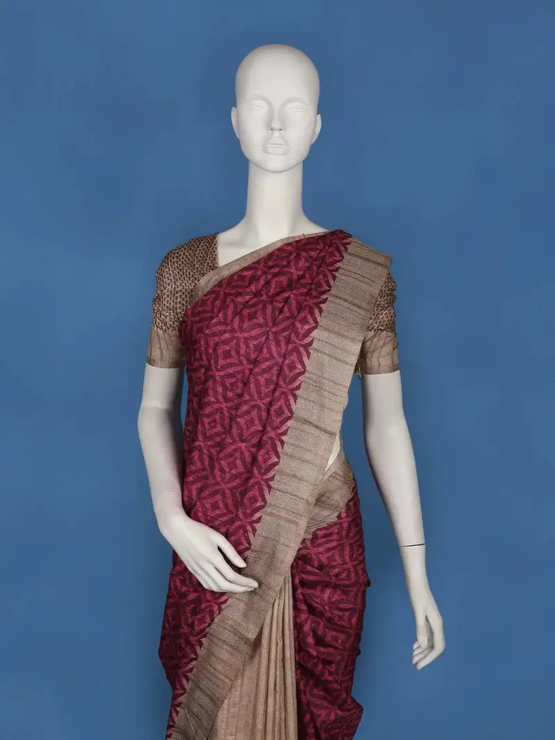 Magenta Geometric Design Semi Tussar Silk Saree With Contrast Pallu 2
