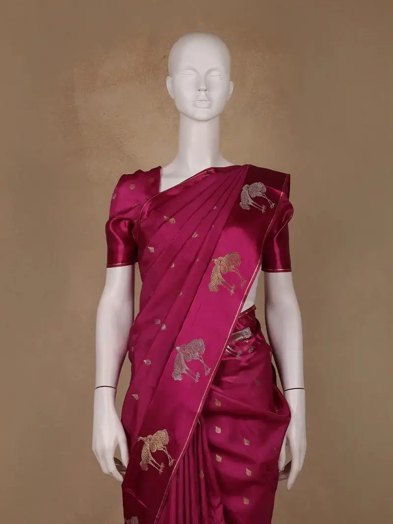 Magenta Pink Leaf Design Tussar Silk Saree 2