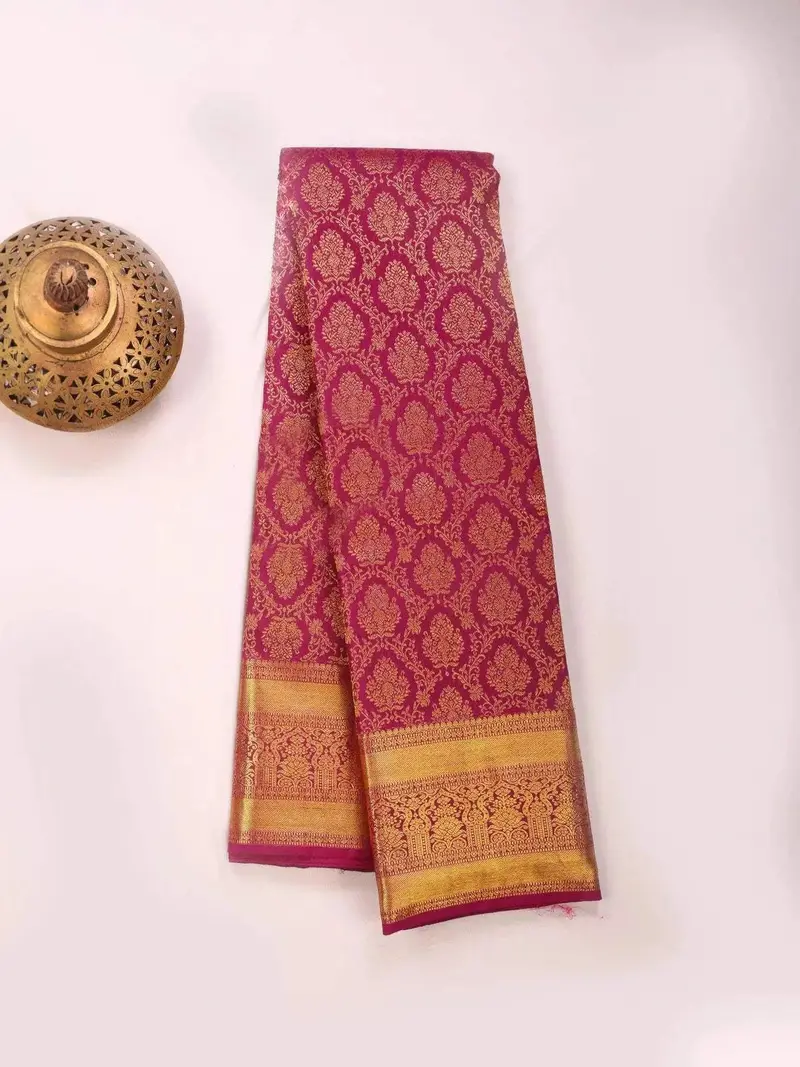 Magenta Pure Kanchipuram Bridal Silk Saree With Zari Brocade On The Body And Zari Border 2