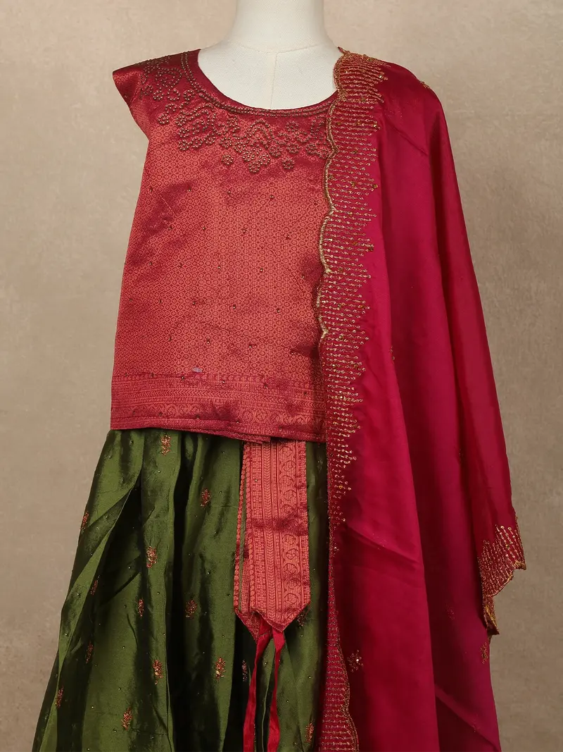 Maroon And Green Floral Zari Woven Raw Silk Pattu Pavadai With Dupatta 2
