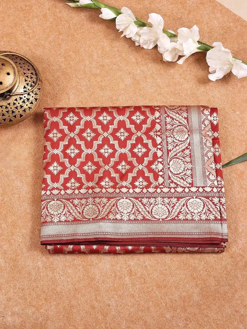 Maroon Banarasi Saree With Zari Butta On The Body With Zari Border 1