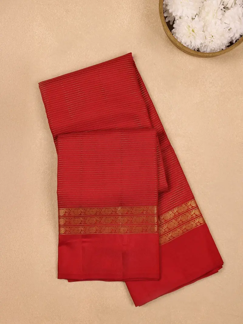 Maroon Checkered Woven Pure Kanchipuram Silk Saree 1