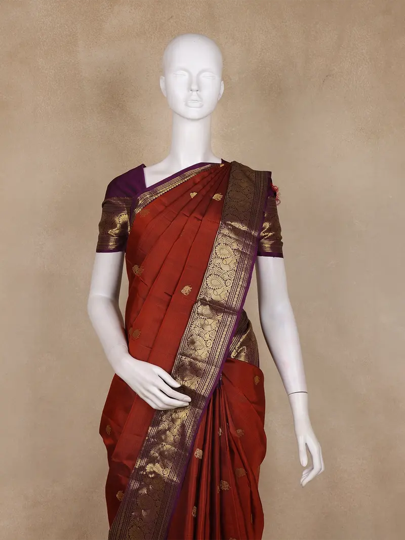 Maroon Elephant Motif Woven Pure Kanchipuram Silk Saree With Contrast Purple Zari Border 2