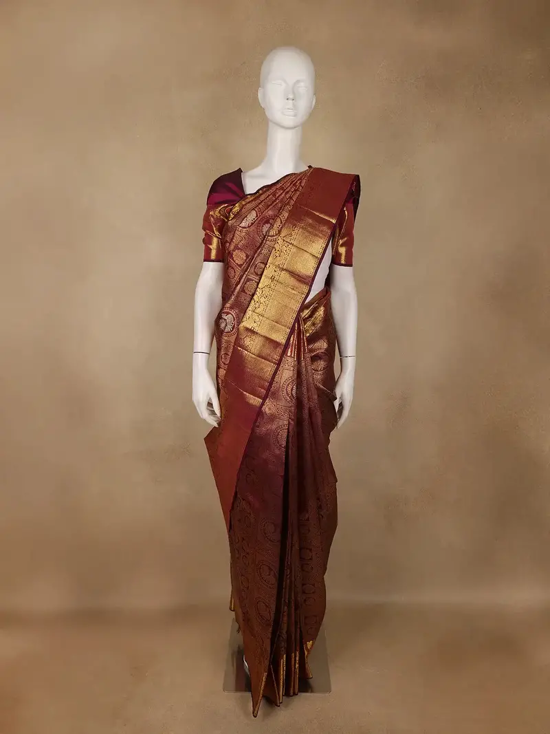 Maroon Floral And Peacock Motif Woven Pure Kanchipuram Silk Saree With Zari Border 1