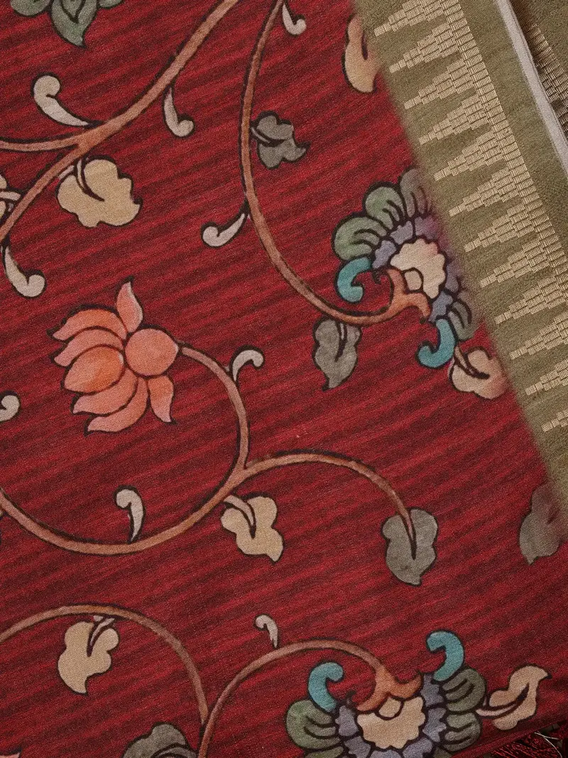 Maroon Floral Designed Soft Silk Saree 2