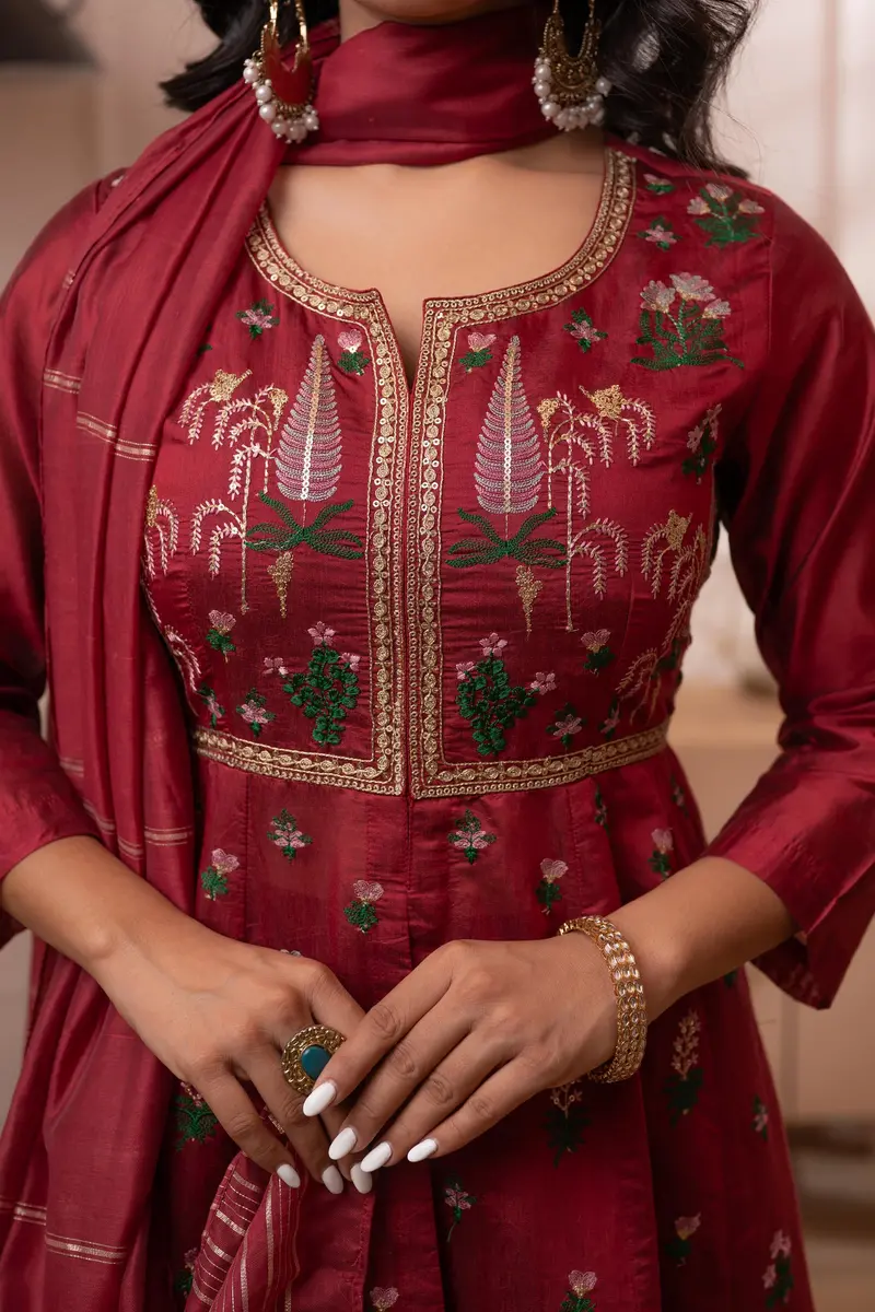 Maroon Floral Embroidered Cotton Blend Lehenga With Dupatta 4