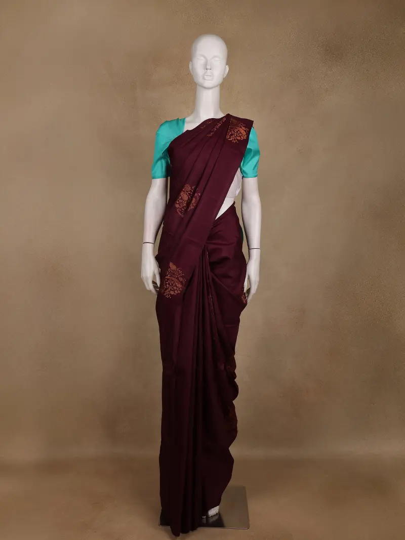 Maroon Floral Woven Design Kanchipuram Silk Saree 1