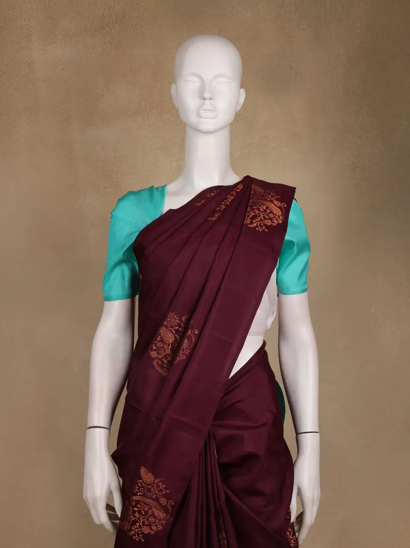 Maroon Floral Woven Design Kanchipuram Silk Saree 2