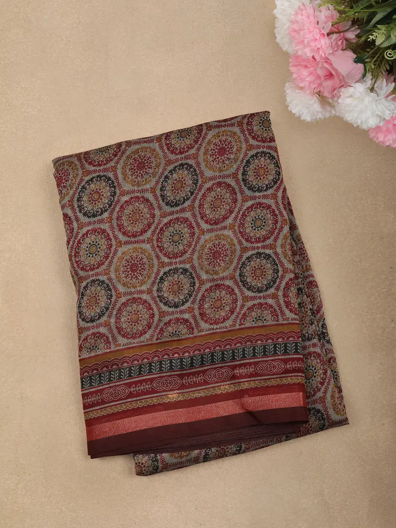 Maroon Geometric Printed Design Mixed Cotton Saree With Zari Border 1