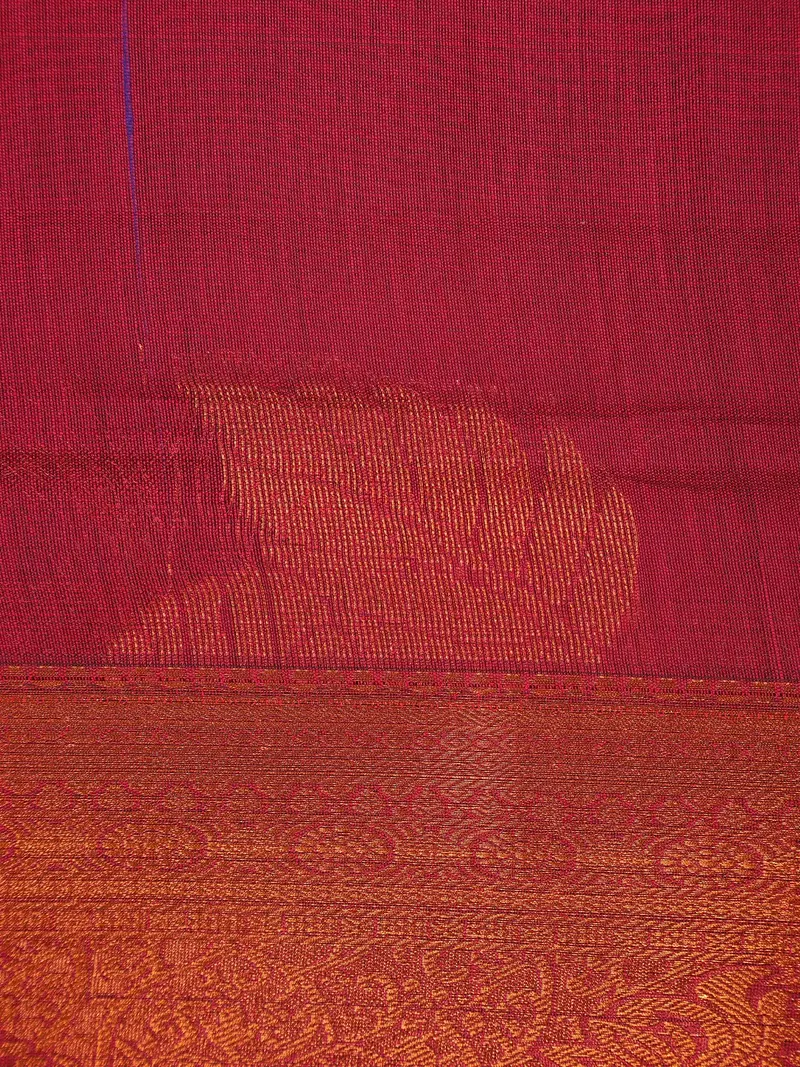 Maroon Leaf Butta Design Silk Cotton Saree With Zari Border 2