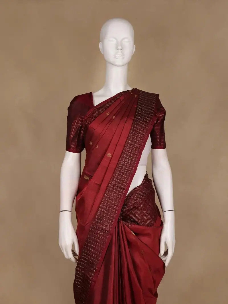 Maroon Peacock Motif Woven Pure Kanchipuram Silk Saree 2