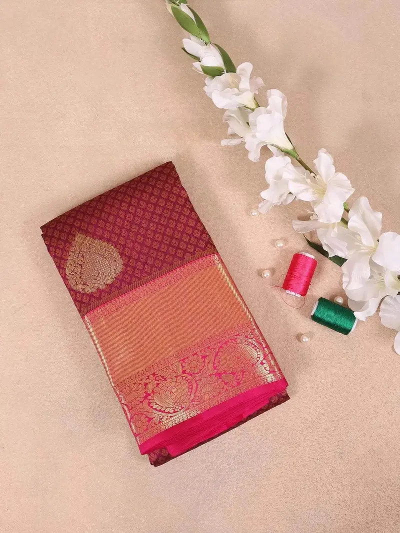 Maroon Pure Kanchipuram Bridal Silk Saree With Leaf Motif On The Body With Zari Border 1