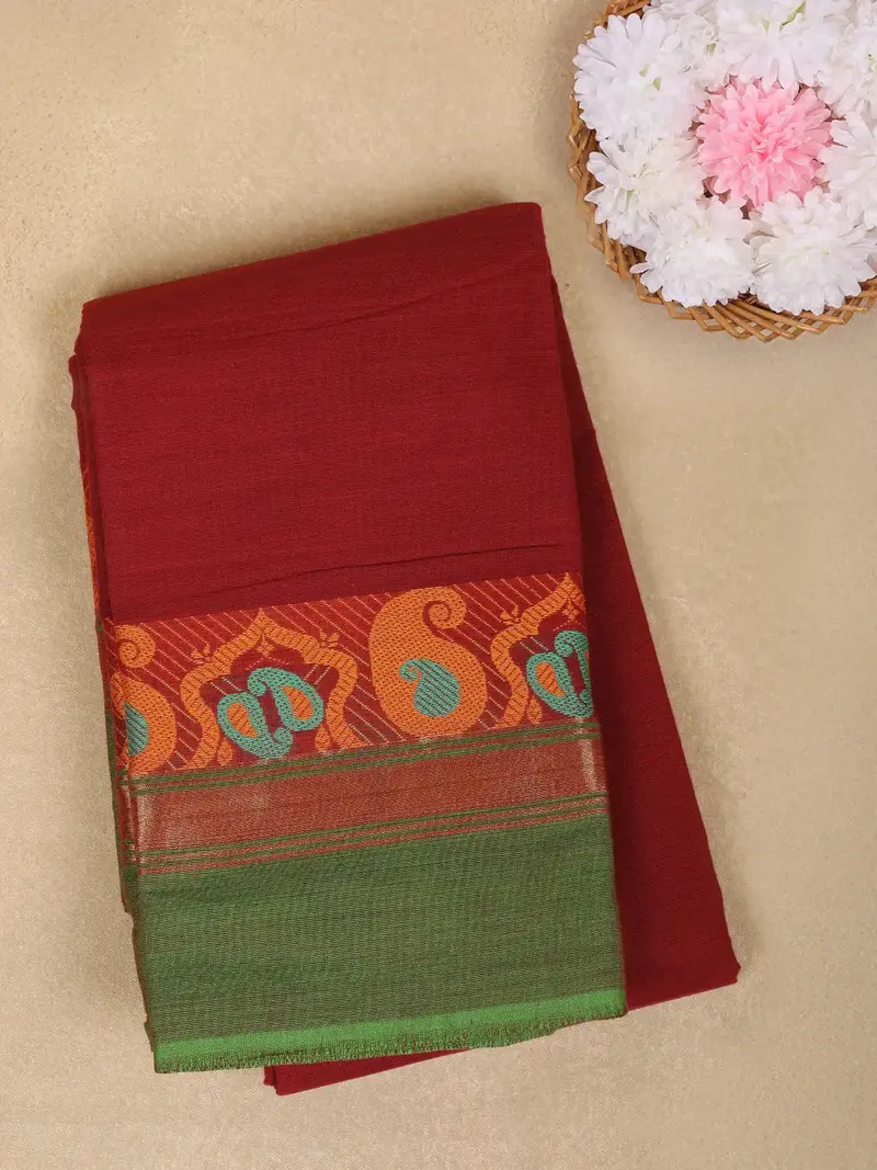 Maroon Solid Design Cotton Saree With Contrast Border 1